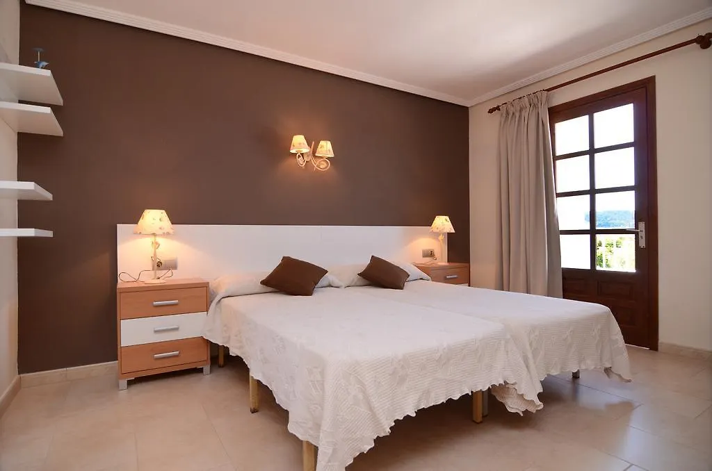 Guest house Hostal Cala Boix Es Canar