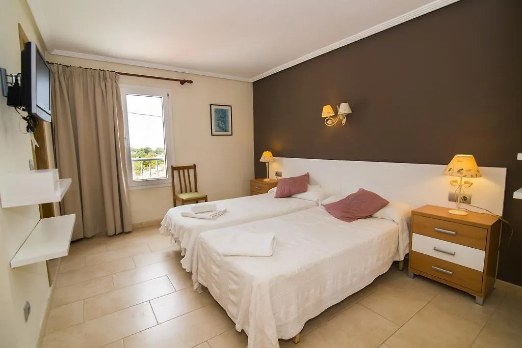 Guest house Hostal Cala Boix Es Canar