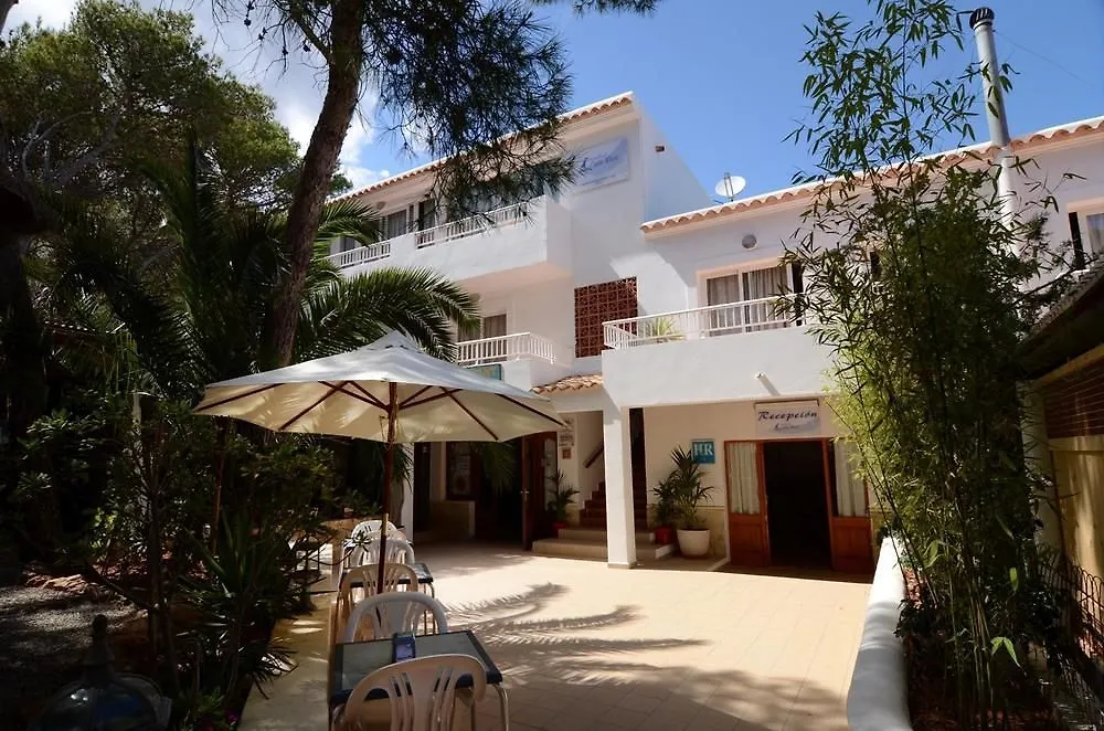 Guest house Hostal Cala Boix Es Canar  Spain