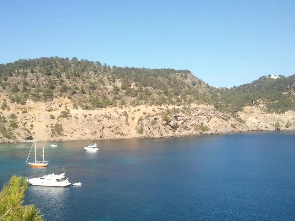 Hostal Cala Boix Es Canar  Es Canar (Ibiza)