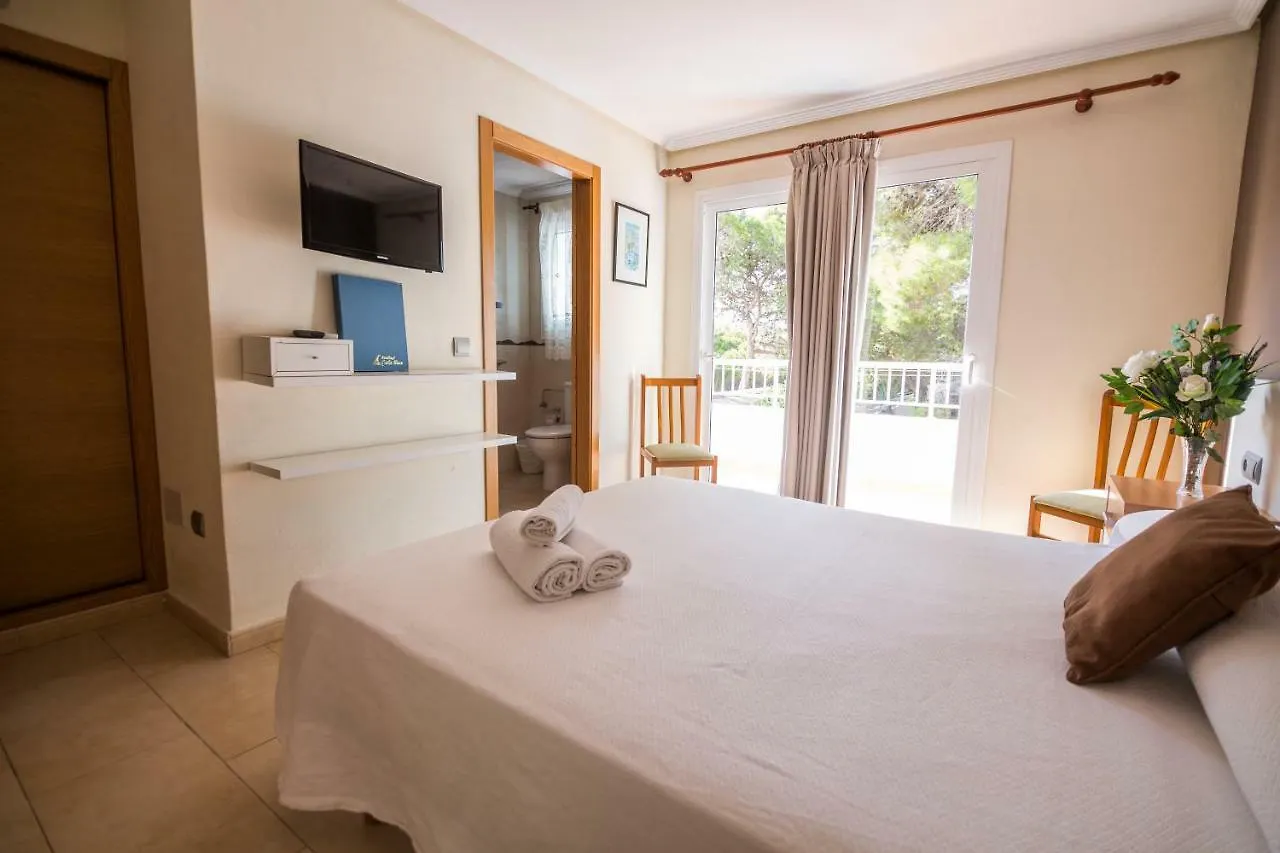 Guest house Hostal Cala Boix Es Canar