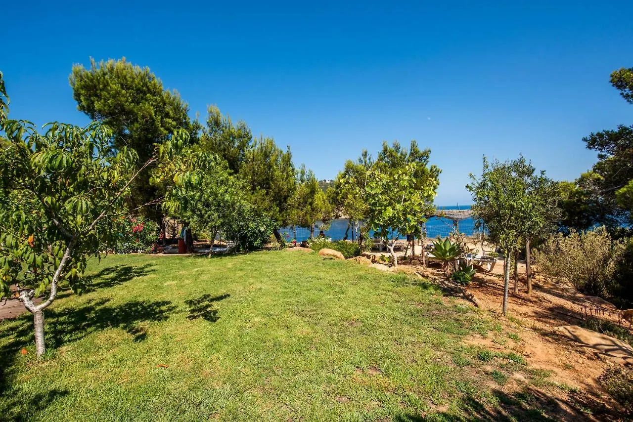 Hostal Cala Boix Es Canar  Spain